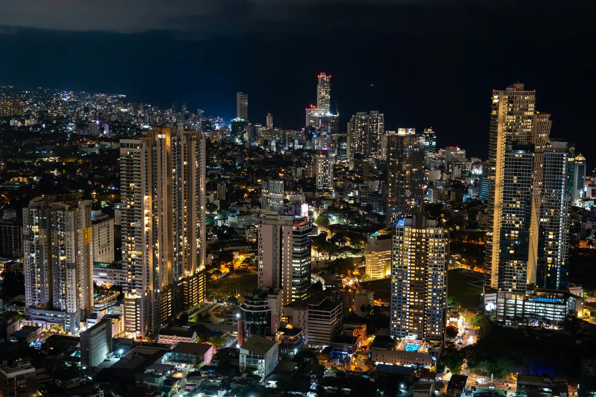 Colombo city skyline and vibrant street life in Sri Lanka