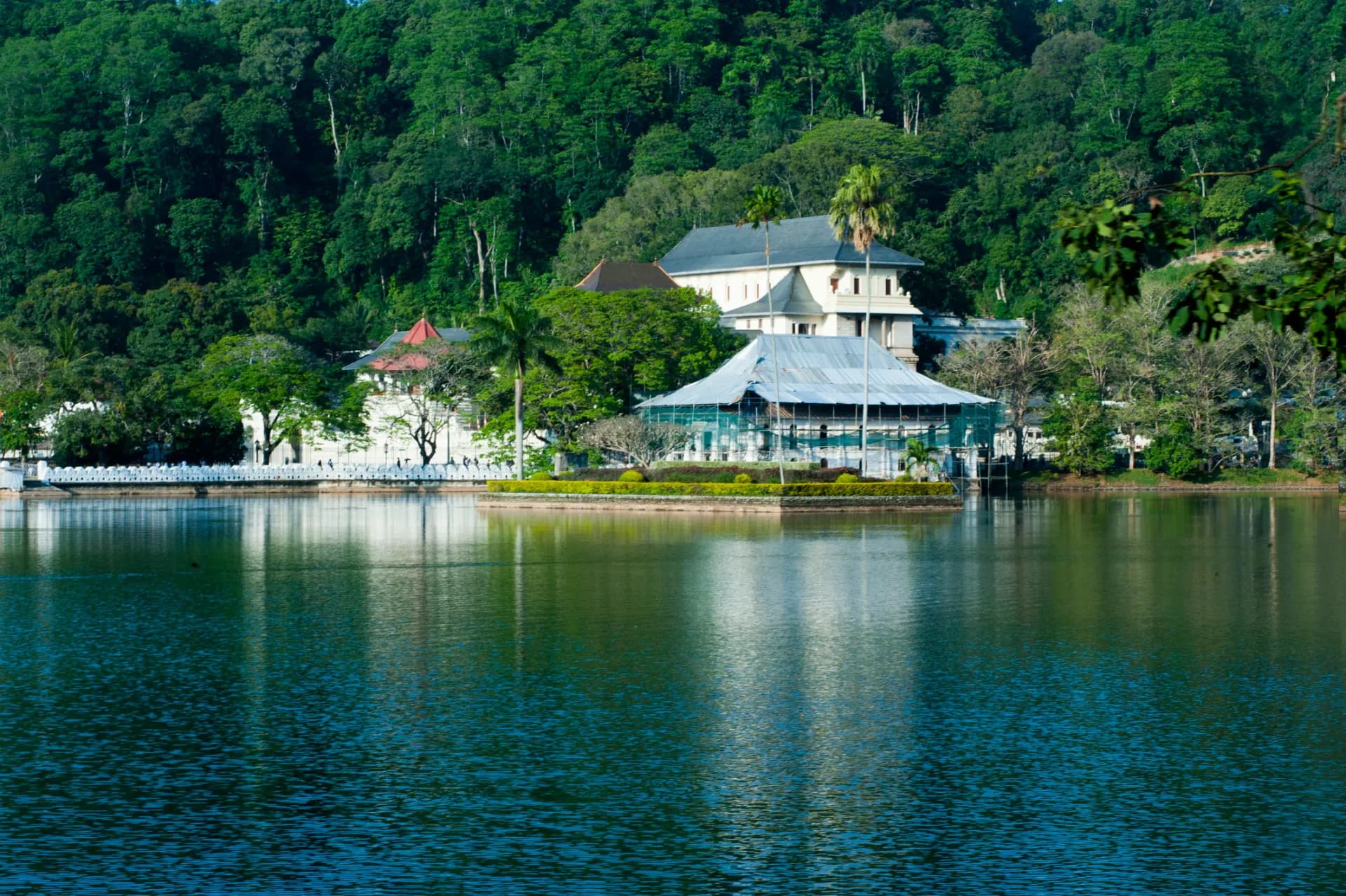 Kandy Lake view